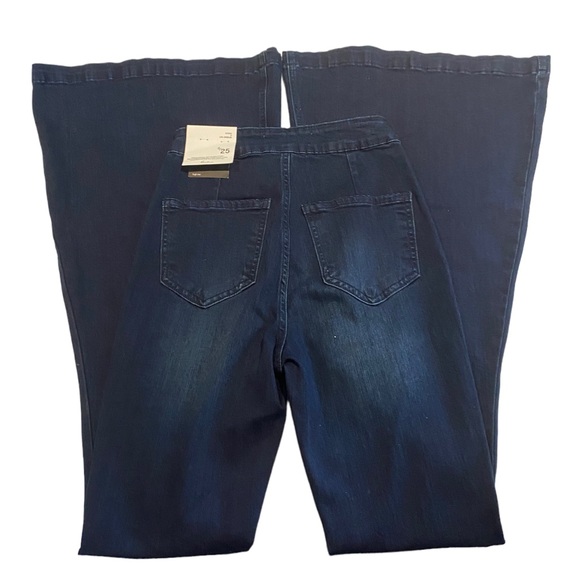 KanCan High Rise Super Flare Darkwash blue Jean - Picture 5 of 11